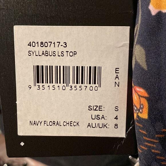 The Fifth Label Syllabus LS Top - Picture 9 of 10